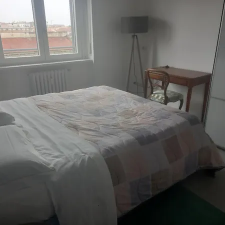 Centre Porta Romana With Free Parking Garage - Newly Cozy 2 Bedrooms With 2 Bathrooms Living Fully Equipped Kitchen And Washing Machine Smart Tv - Subway Metro 3 Stops To Duomo * Milano